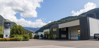 usine-de-production-enseignes-multisite_MONTFORT-a-cluses_reseau-VISIO